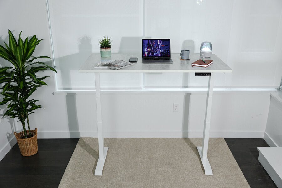 Choosing the Right Standing Desk: A Review of the MotionGrey Motion Series Standing Desk, Jarvis Bamboo Standing Desk, and the Autonomous SmartDesk Core