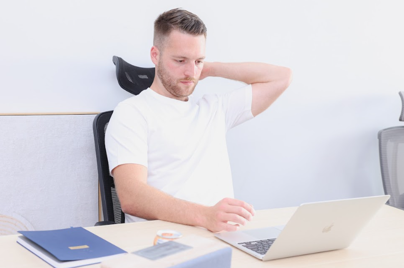 Office Chair Ergonomics: The Science of Healthy Sitting