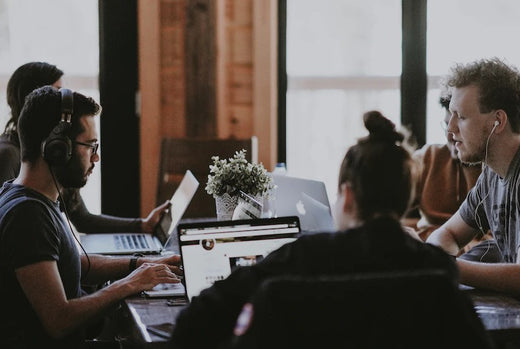 A Closer Look at the Standing Desk: Canada Statistics that Show Why You Need It