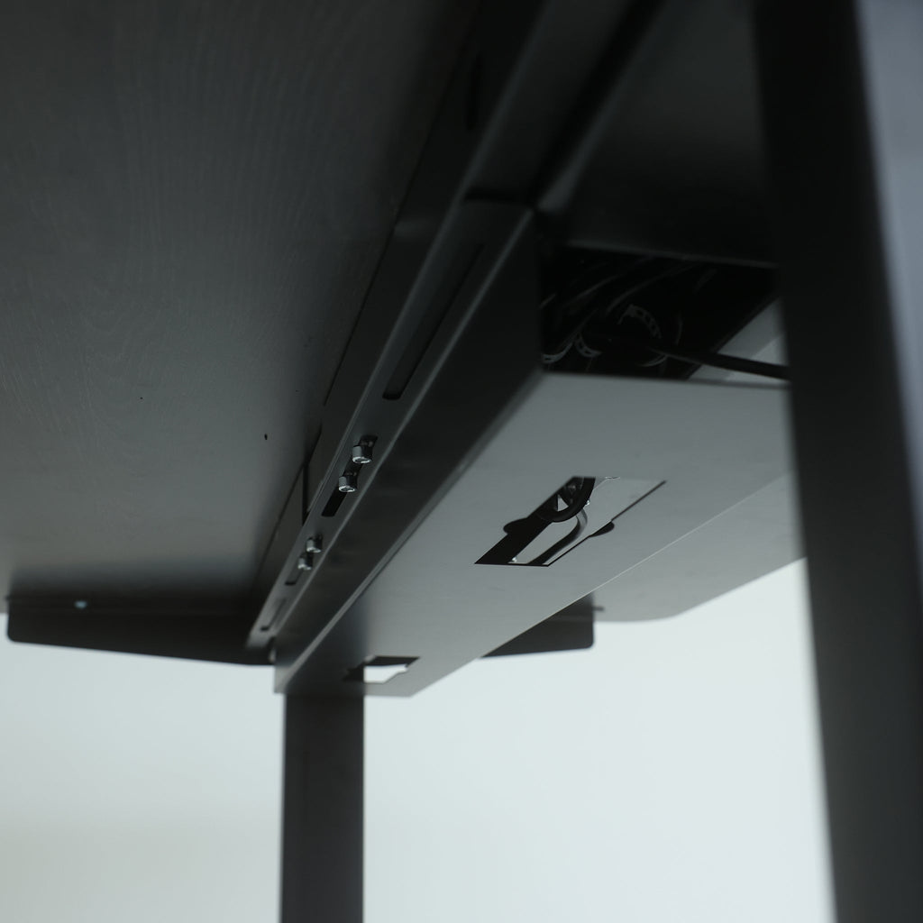 TA-CABLETRAY-BK