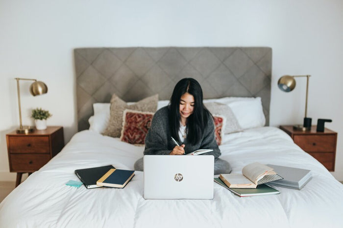 3 Ways to Thrive in a Hybrid Work Environment as an Employee | MotionGrey