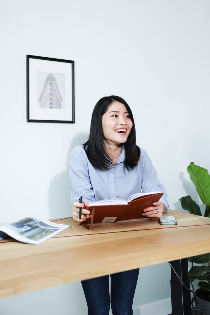 5 Tips to Design Your Creative Workspace | MotionGrey