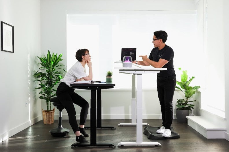 Standing Desk for Office Employees: Elevate Wellness in the Workplaces
