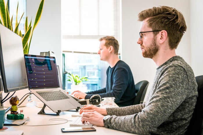 Looking for the Right Standing Desk Converter? Check this Guide! | MotionGrey