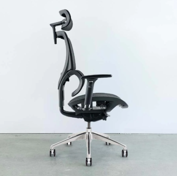 Improving Your Office Chair Ergonomics: The Right Accessories for You