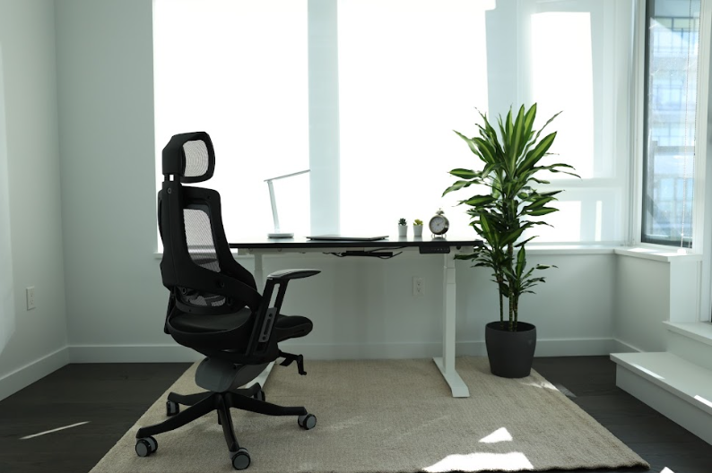 10 Best Office Chairs for a Productive Desk Setup - MotionGrey