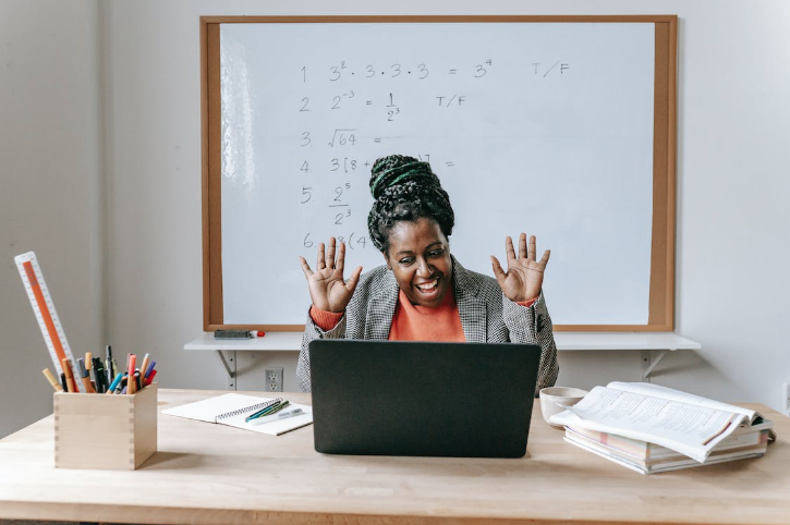 How Teachers Benefit from Standing Desks