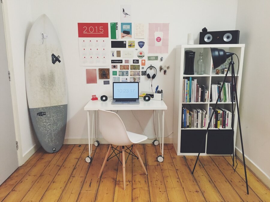 The Top 7 Mistakes to Avoid When Setting up an Ergonomic Workstation | MotionGrey