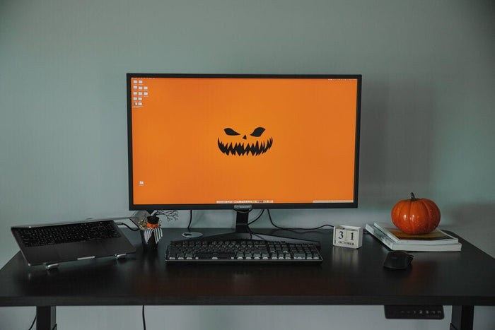 Top Workspace Inspirations to Get You into the Halloween Spirit | MotionGrey
