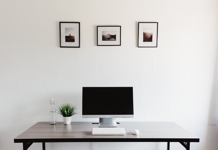 What’s New in Standing Desks? Check Out These Cool Features and Innovations! | MotionGrey