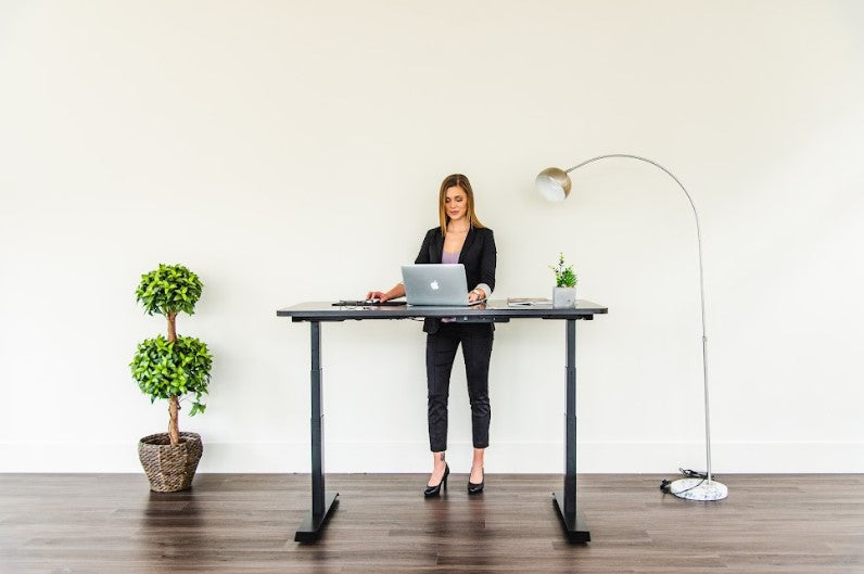 Desky Desk Review: The Pros and Cons